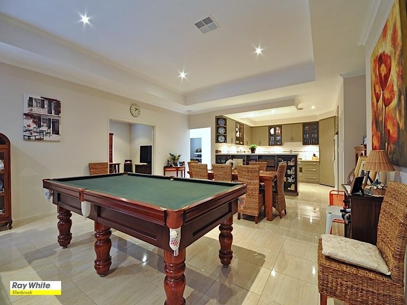 2 Nouveau Turn, Aveley WA 6069