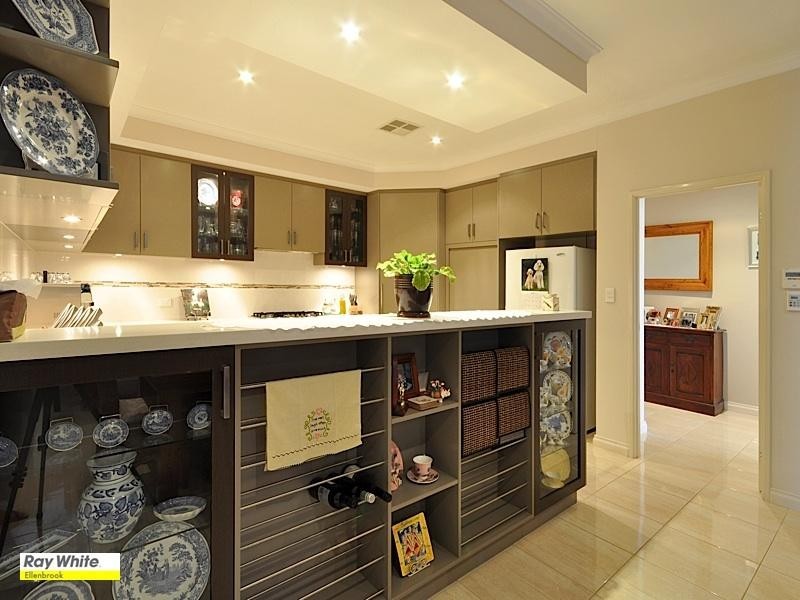 2 Nouveau Turn, Aveley WA 6069