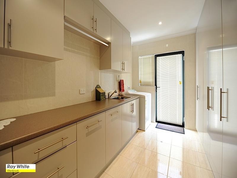 2 Nouveau Turn, Aveley WA 6069