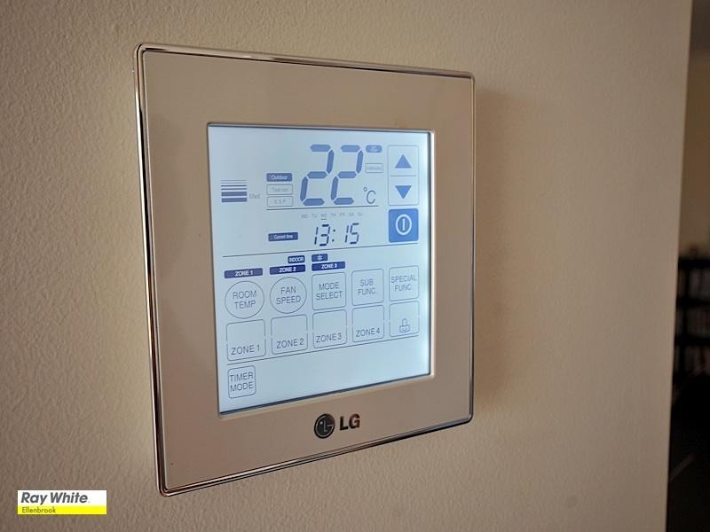 31 Oakhill Heights, Ellenbrook WA 6069