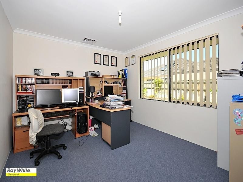 31 Oakhill Heights, Ellenbrook WA 6069