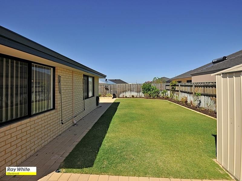31 Oakhill Heights, Ellenbrook WA 6069