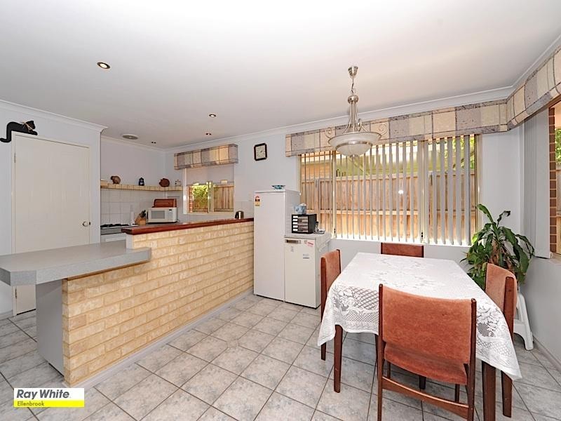 22 Sherbrooke Retreat, Ellenbrook WA 6069