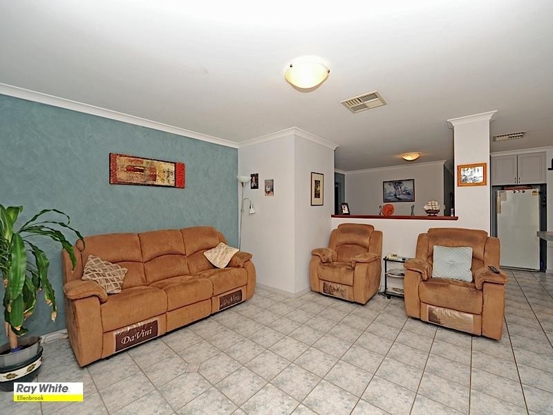 22 Sherbrooke Retreat, Ellenbrook WA 6069