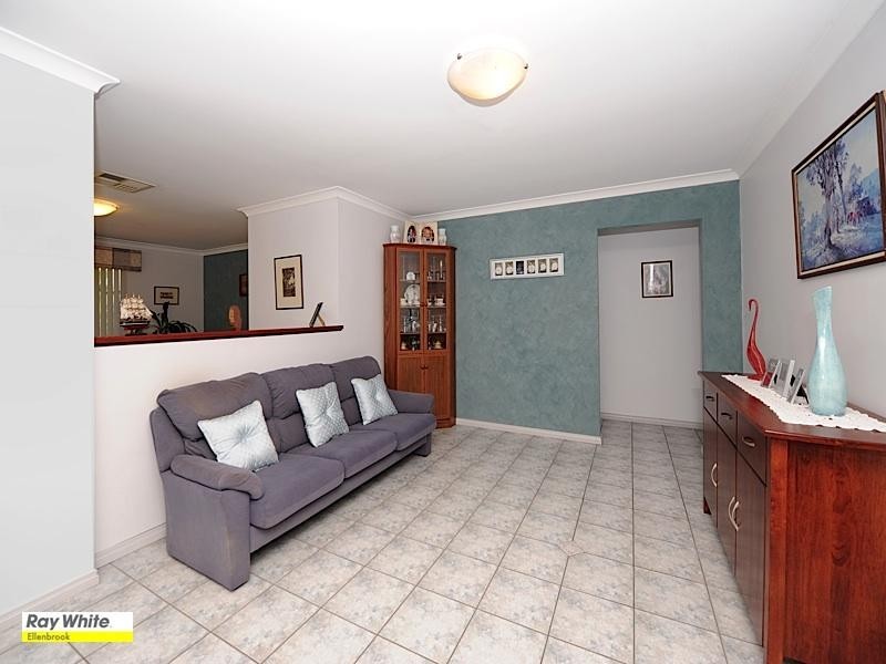 22 Sherbrooke Retreat, Ellenbrook WA 6069