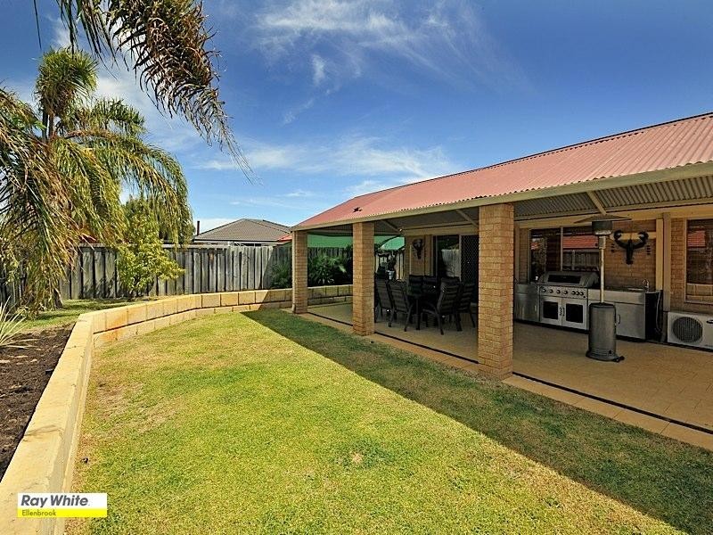 50 Fringe Lily Crescent, Ellenbrook WA 6069
