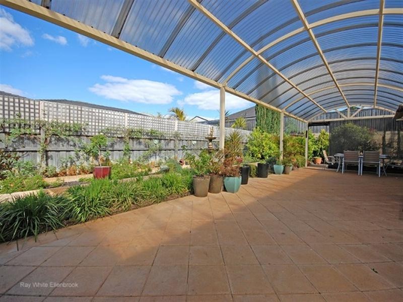 7 Lacebark Court, Ellenbrook WA 6069