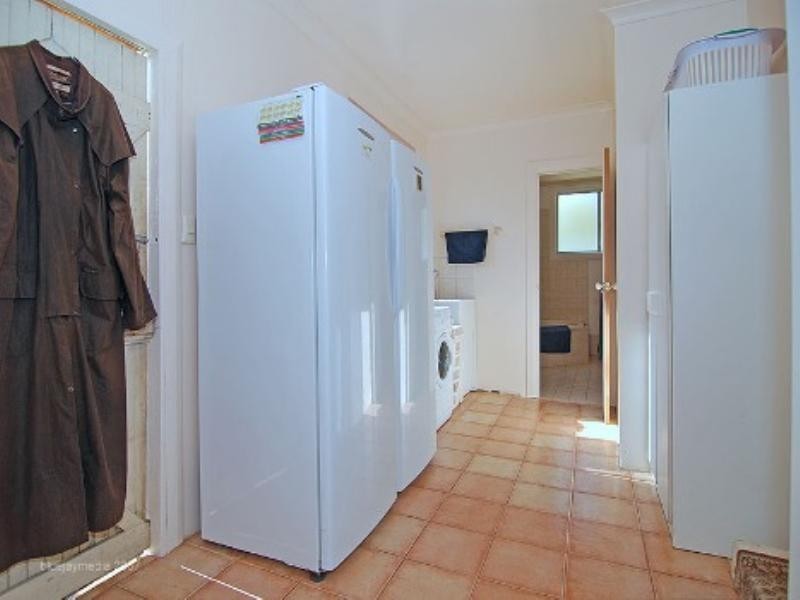 1293 Railway Parade, Bullsbrook WA 6084