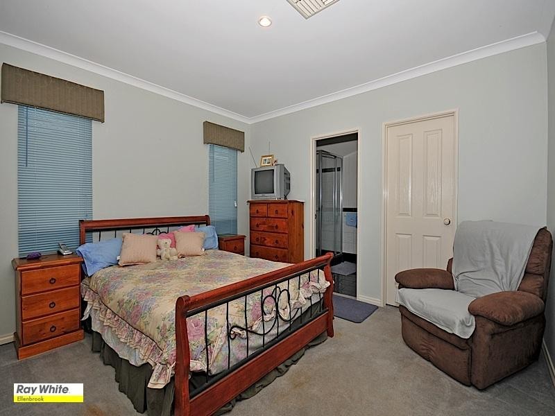 23 Portofino Turn, Ellenbrook WA 6069