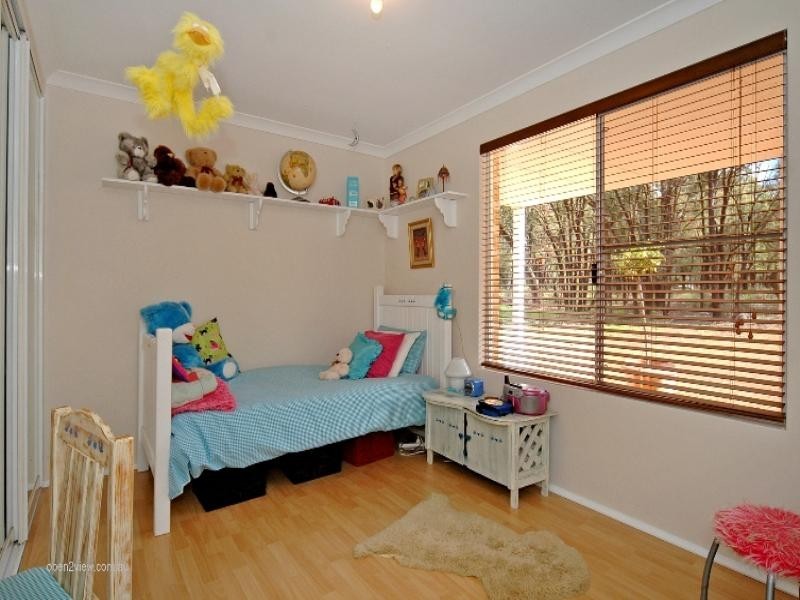 52 Hereford Way, Lower Chittering WA 6084