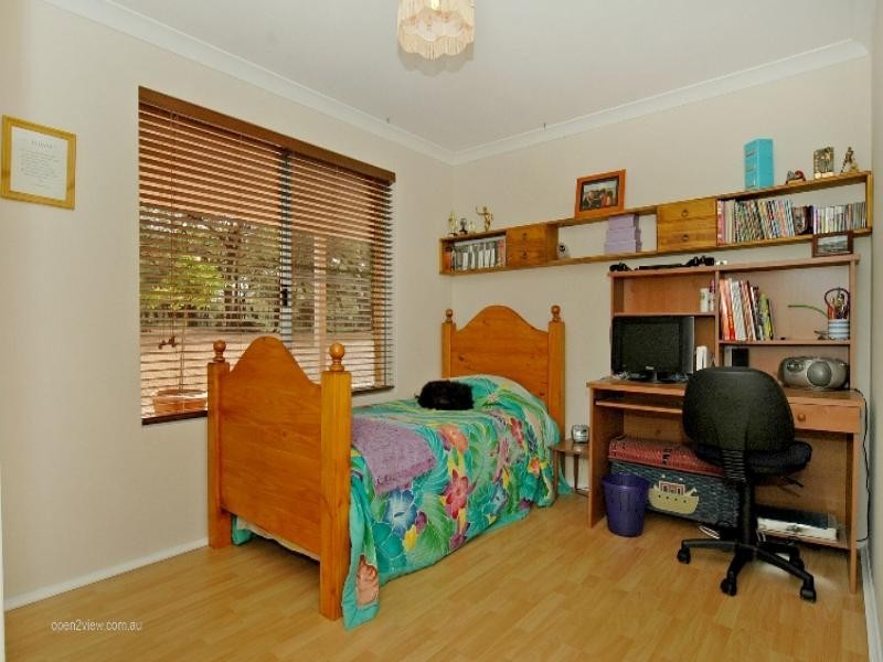 52 Hereford Way, Lower Chittering WA 6084