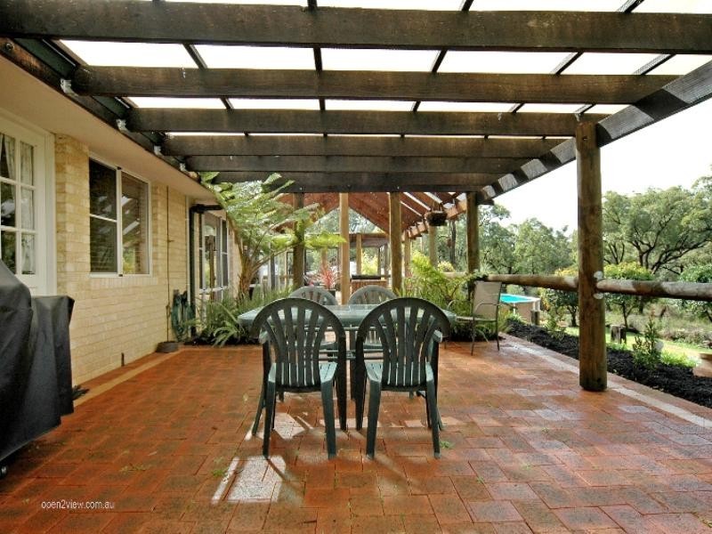 52 Hereford Way, Lower Chittering WA 6084