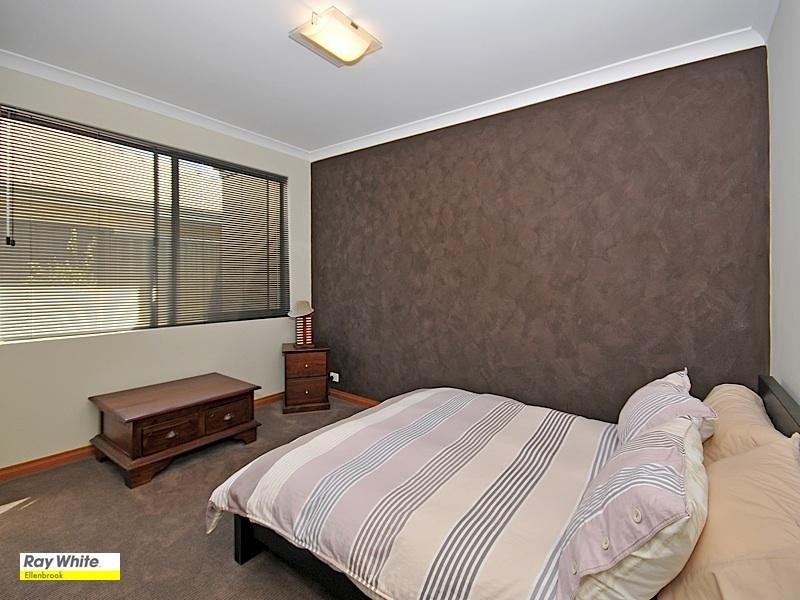 7 Saxon Link, Aveley WA 6069