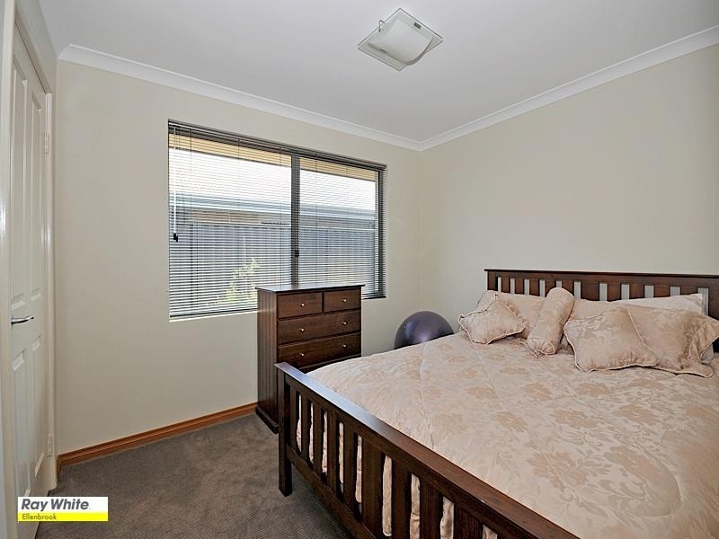 7 Saxon Link, Aveley WA 6069