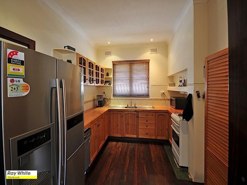 32 Stone Street, Maylands WA 6051