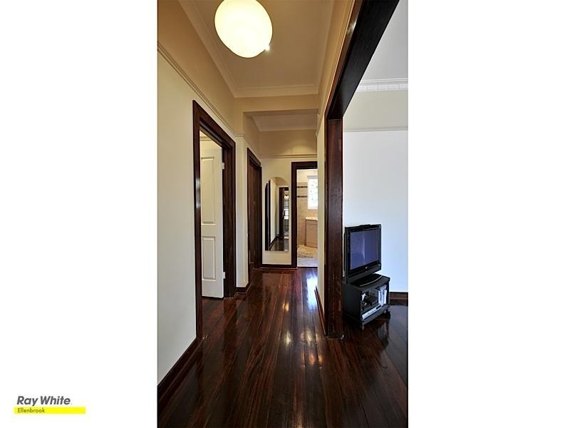 32 Stone Street, Maylands WA 6051