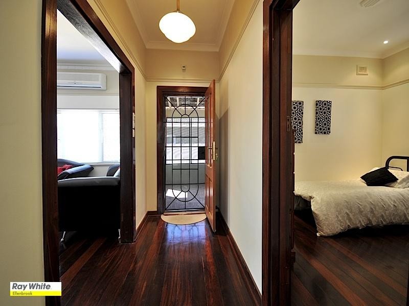 32 Stone Street, Maylands WA 6051