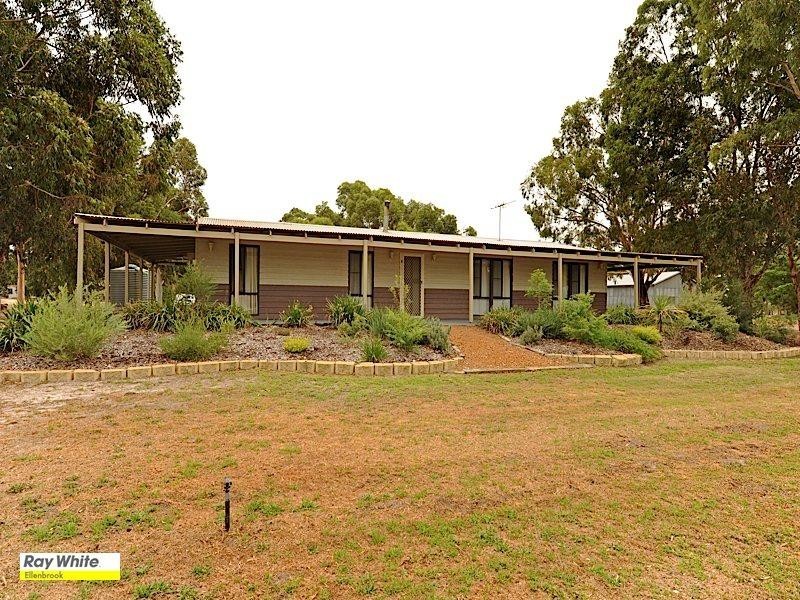 145 Carl Street, Muchea WA 6501