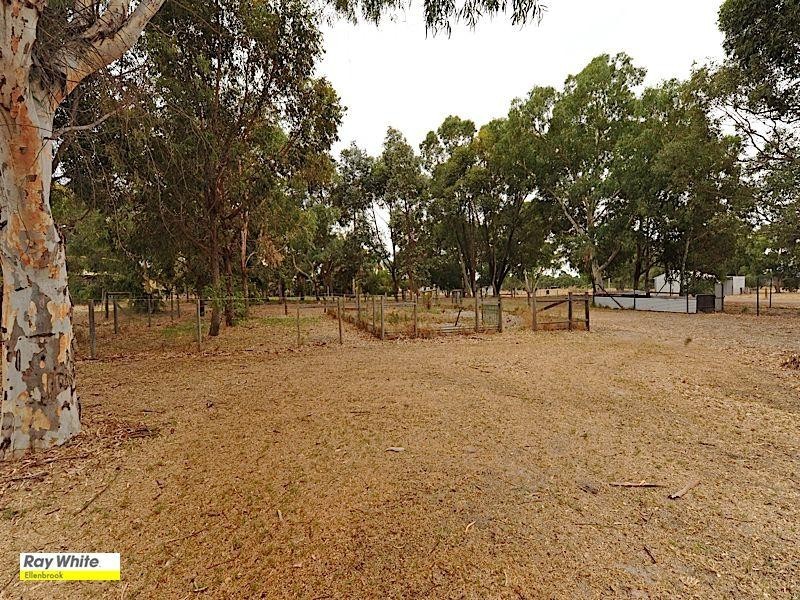 145 Carl Street, Muchea WA 6501