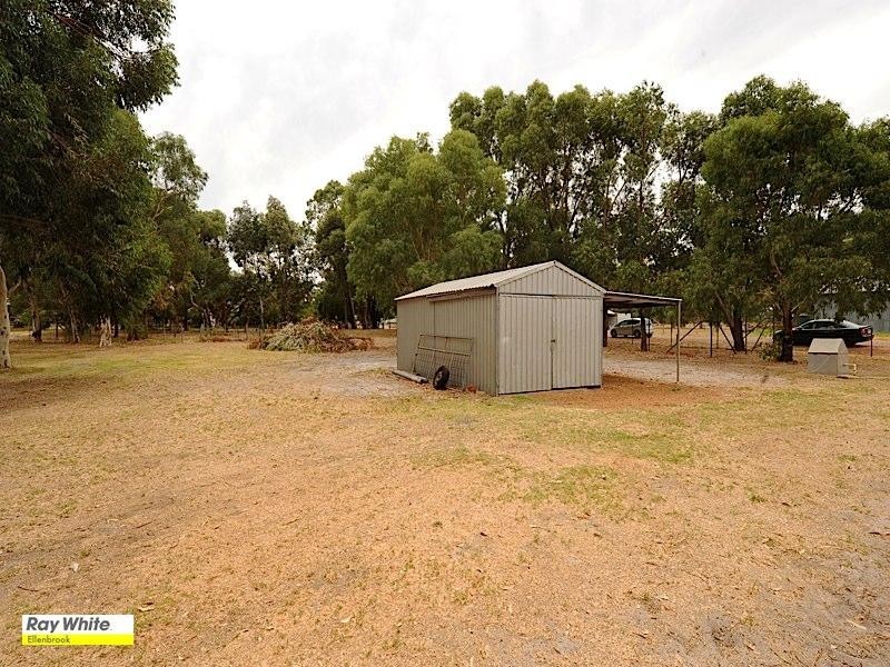 145 Carl Street, Muchea WA 6501