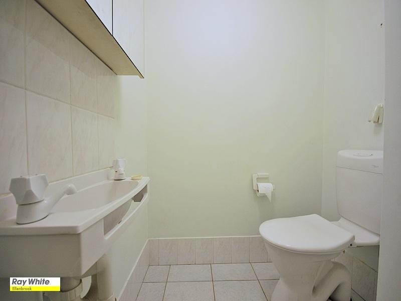 1 Ellenbrook Drive, The Vines WA 6069