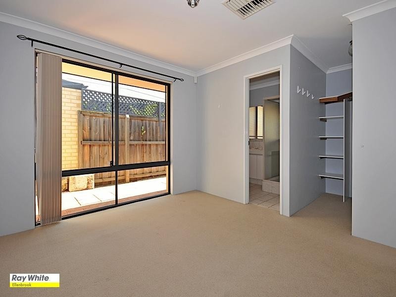 35 Rossini Circle, Ellenbrook WA 6069