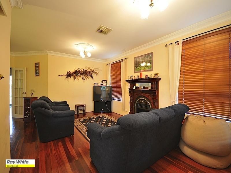 23 Daintree Loop, Ellenbrook WA 6069