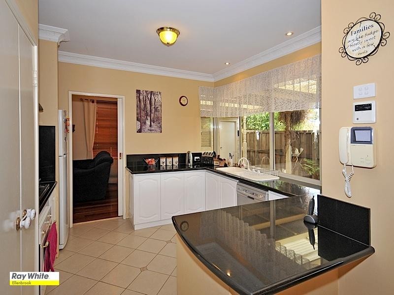 23 Daintree Loop, Ellenbrook WA 6069