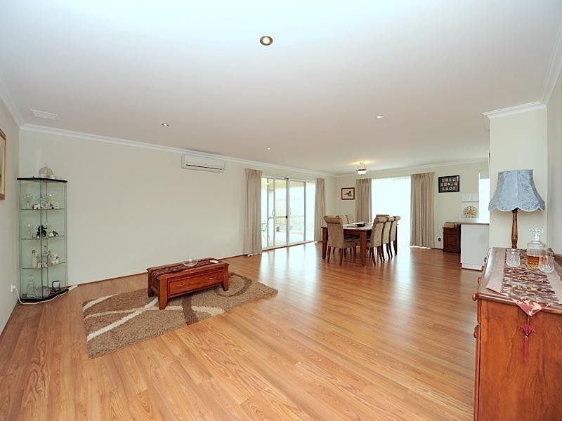 3 Kentchurch Bend, The Vines WA 6069