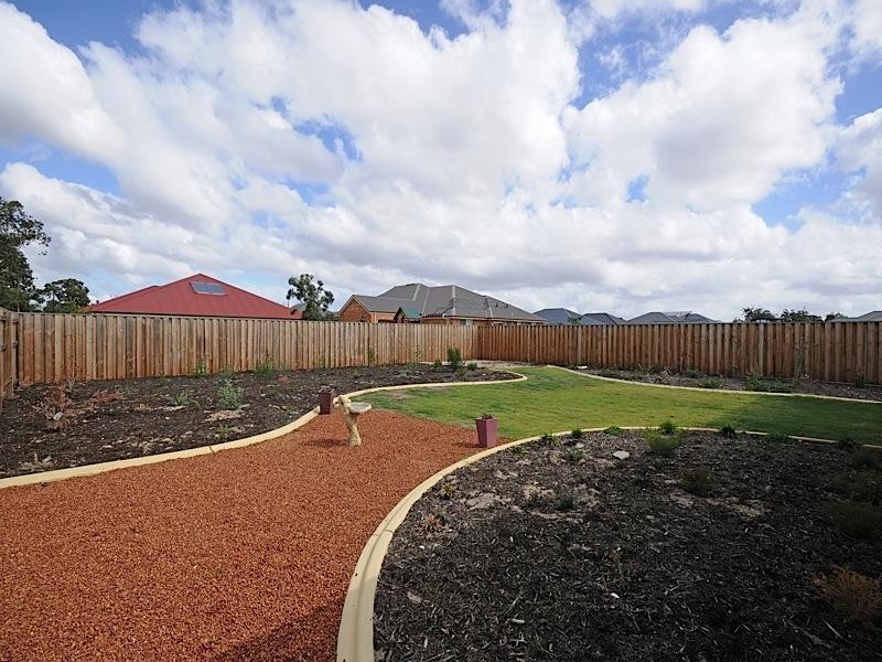 3 Kentchurch Bend, The Vines WA 6069