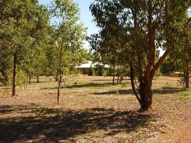19 Askrigg Road, Gidgegannup WA 6083