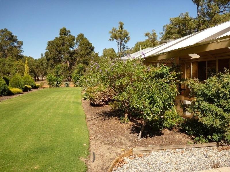 19 Askrigg Road, Gidgegannup WA 6083