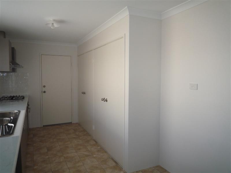 9 Redbank Drive, Ellenbrook WA 6069