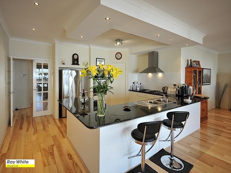 21 Nouveau Turn, Aveley WA 6069