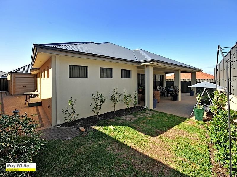 21 Nouveau Turn, Aveley WA 6069