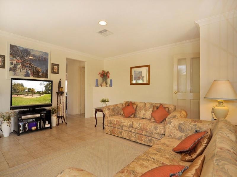 26 Trigger Plant Avenue, Ellenbrook WA 6069