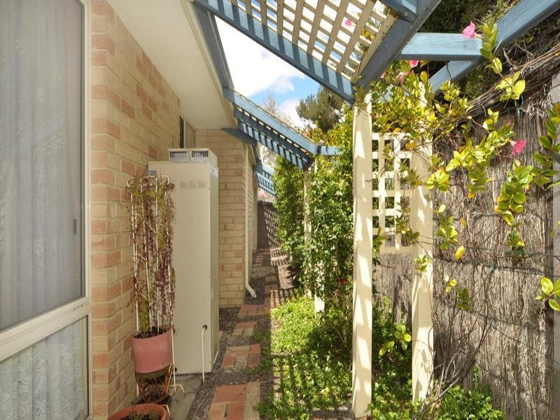 26 Trigger Plant Avenue, Ellenbrook WA 6069