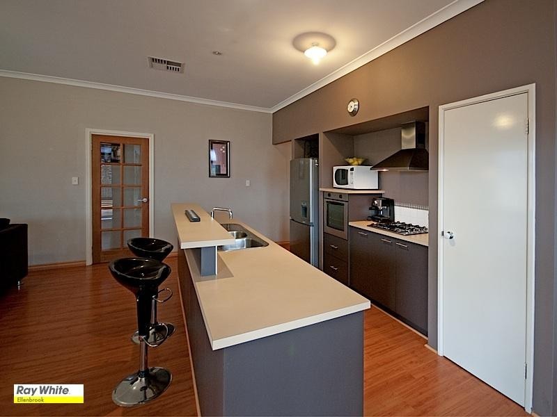 10 Heirisson Turn, Ellenbrook WA 6069