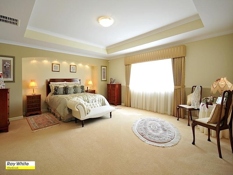 77 Fantail Crescent, Ellenbrook WA 6069