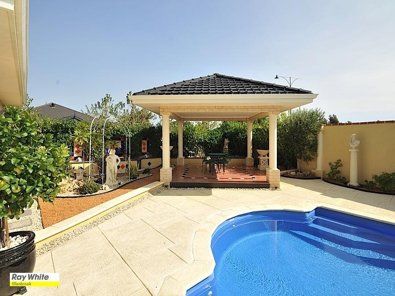 77 Fantail Crescent, Ellenbrook WA 6069