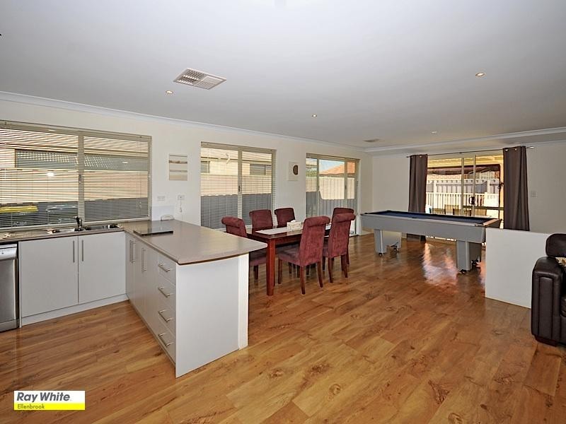 27 Addingham Drive, Ellenbrook WA 6069