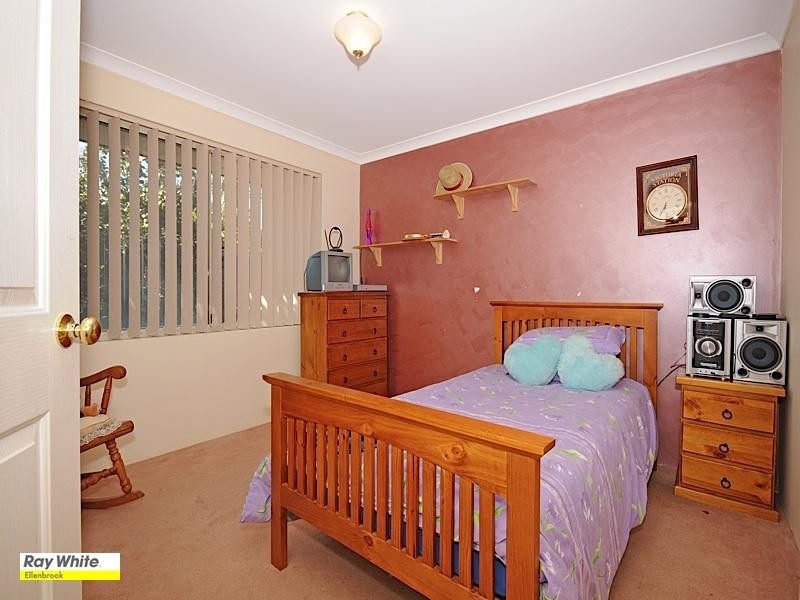 98 Sandown Circle, Henley Brook WA 6055