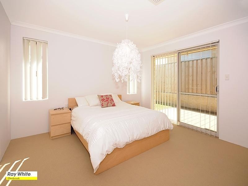 5 Werai Road, Ellenbrook WA 6069