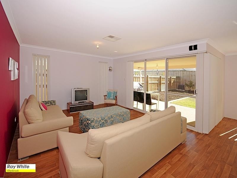5 Werai Road, Ellenbrook WA 6069