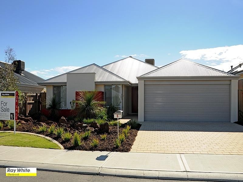 5 Werai Road, Ellenbrook WA 6069