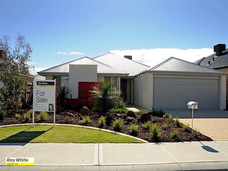 5 Werai Road, Ellenbrook WA 6069