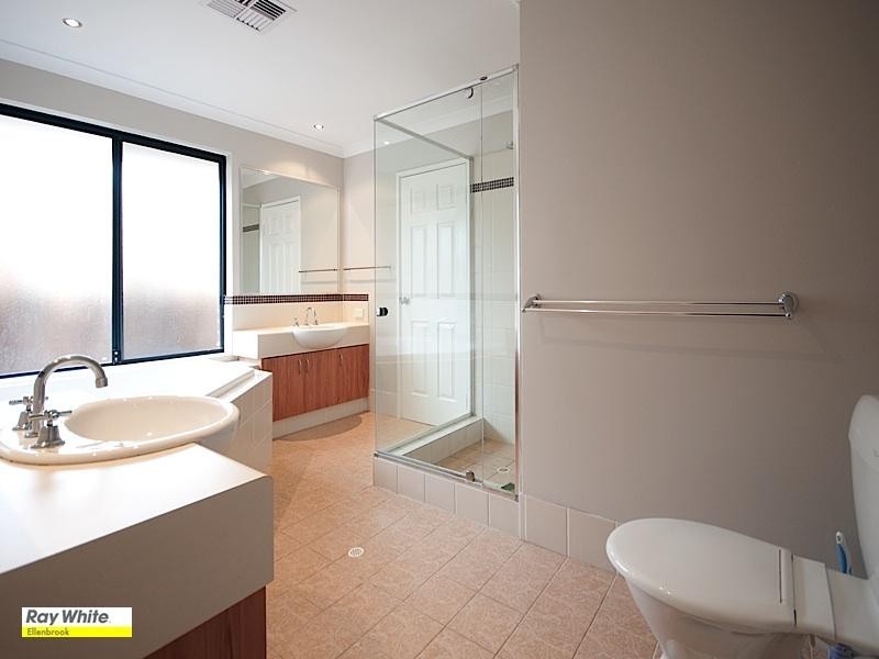 14 Rainsby Crescent, Ellenbrook WA 6069