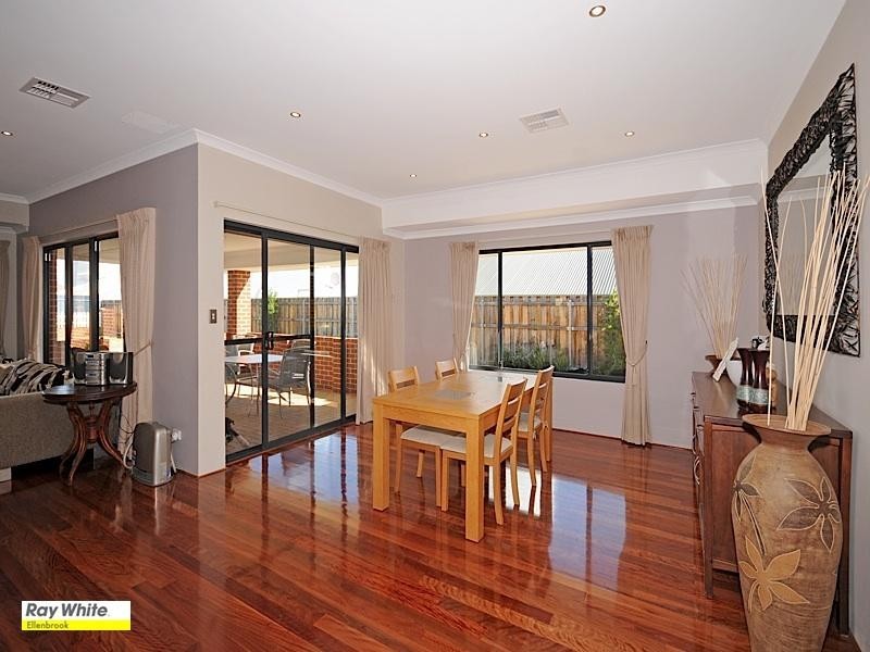 14 Rainsby Crescent, Ellenbrook WA 6069