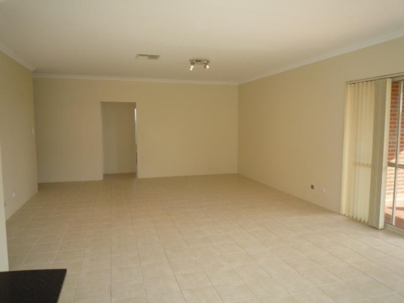 24 Corich Pass, Aveley WA 6069