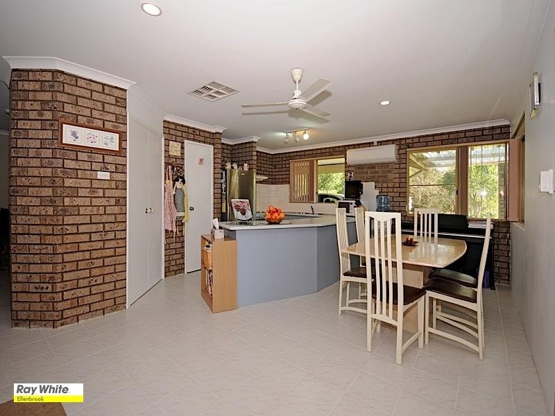 19 Deanhead Street, Bullsbrook WA 6084